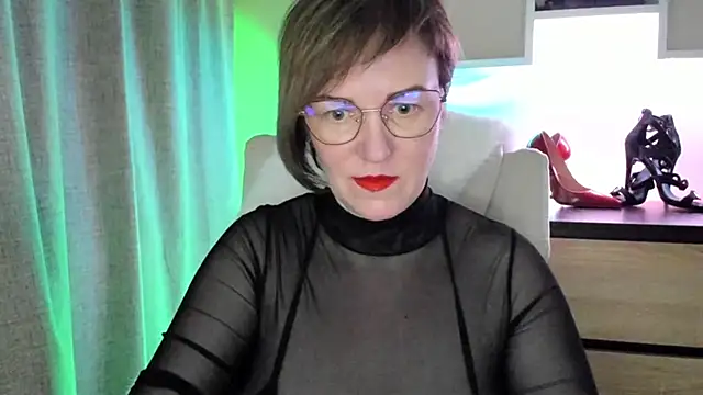 feliziaDesire's cam snapshot