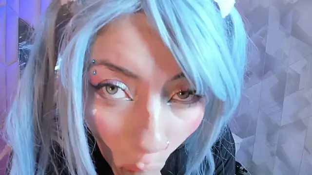 Broklinwhite_'s cam snapshot