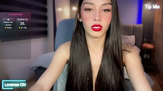 UrdreamTSgirl live sex cam