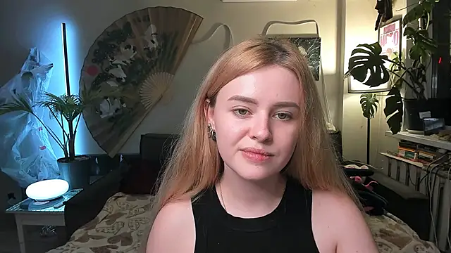 Alexa_Pirs's cam snapshot