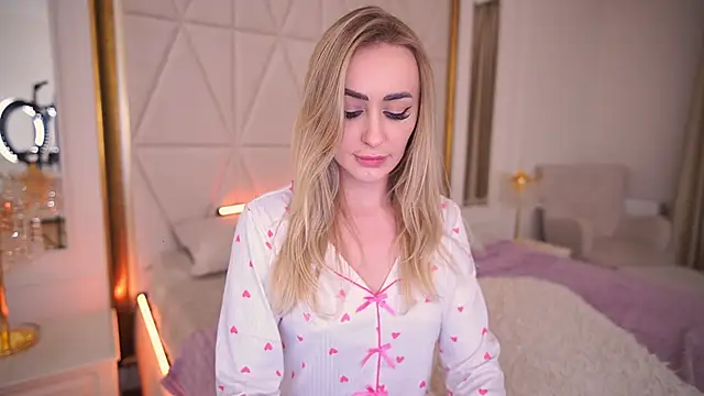 GraceCandy's cam snapshot