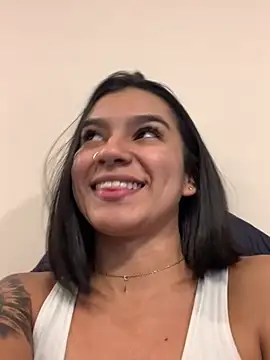 AlyssaRay's cam snapshot