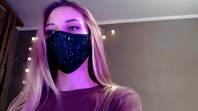 Iris_lave's cam snapshot