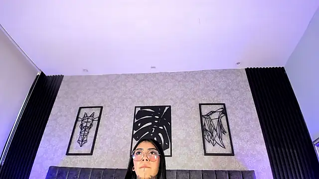 Ashley_Blum_'s cam snapshot