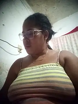 Big_ass_submissive's cam snapshot