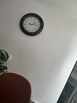 sukhakunis1 live sex cam