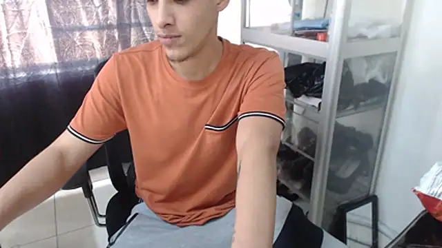 MaxStar26's cam snapshot