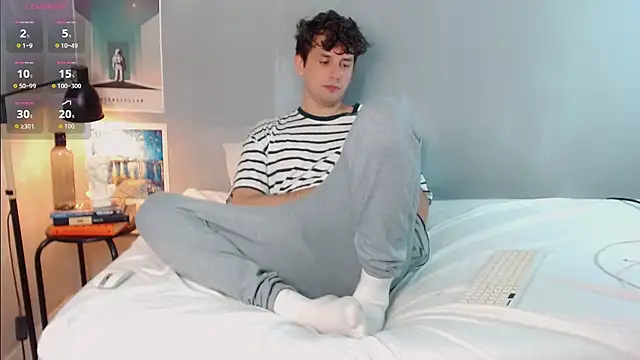 Elio555's cam snapshot