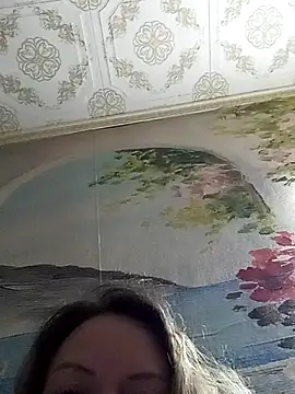 KattyLuuu's cam snapshot