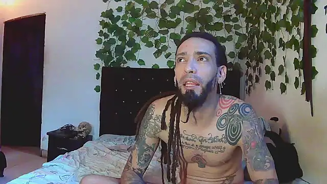 caribbeanlover1's cam snapshot