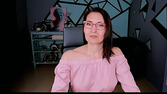 UnaTerra live sex cam