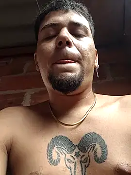 HallowedMilan's cam snapshot