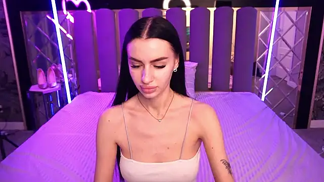 Snow_WhiteeeX live sex cam