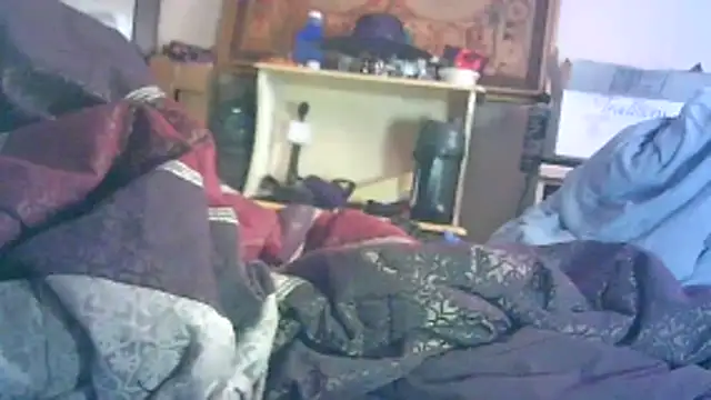 ON3YOULLN3VER_FIR3's cam snapshot