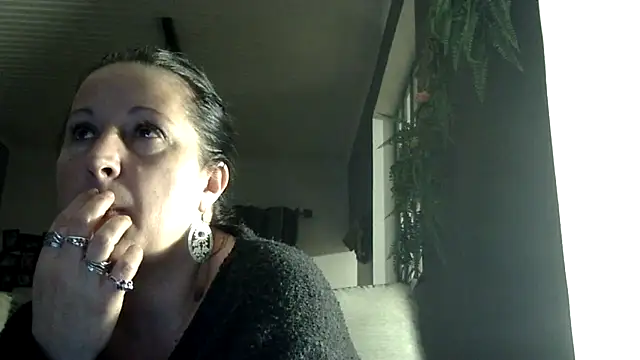 feline27's cam snapshot