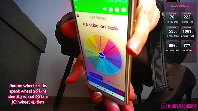 KinkyMissCherry's cam snapshot