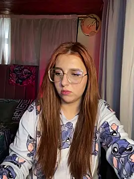 CoraVibes's cam snapshot