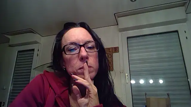 FITGIRL-MAEVA's cam snapshot