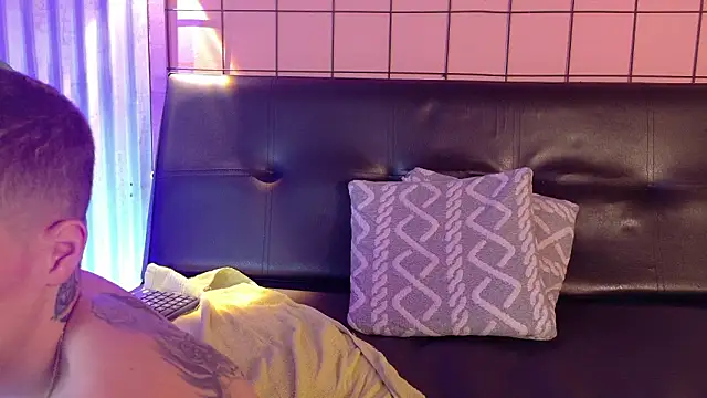 french_sexx's cam snapshot