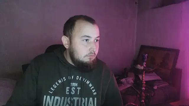 BIG-COCK-OMG's cam snapshot