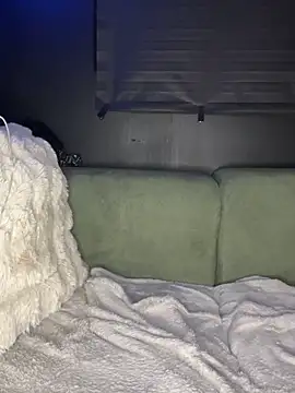 chellerayy's cam snapshot