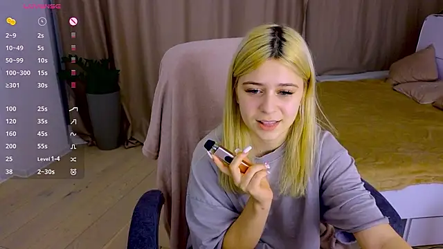 ApheliaStar's cam snapshot