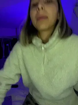 Ameellie's cam snapshot