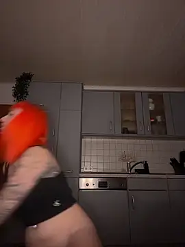 ScarletVixenLive live sex cam