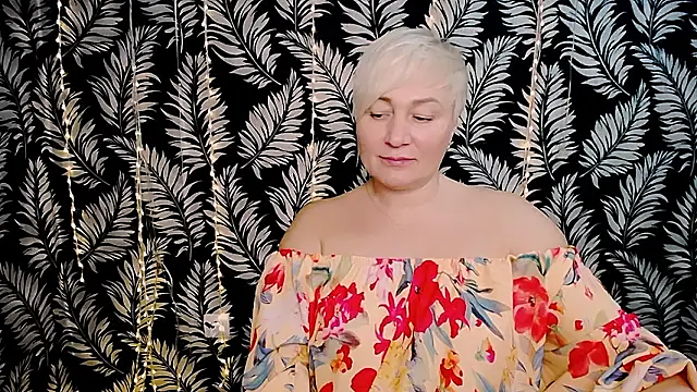 Olivia_playful live sex cam