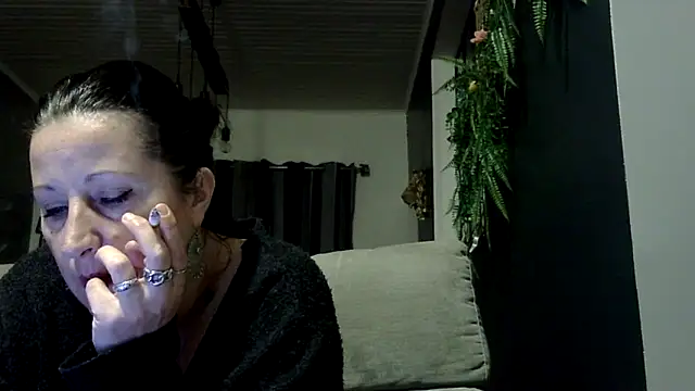 feline27's cam snapshot