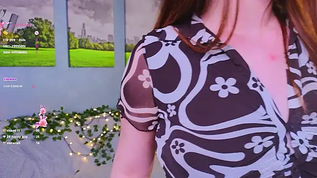 scarletmuses's cam snapshot