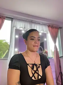 JuanitaMore01 live sex cam