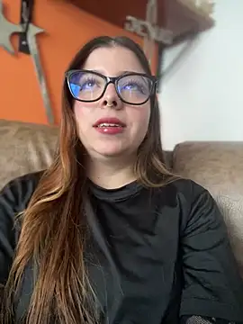 Cloew_Marz live sex cam