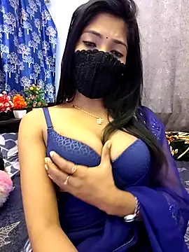 priya_26's cam snapshot