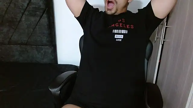 Ian_Daviz live sex cam