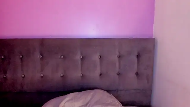 Alejita699's cam snapshot