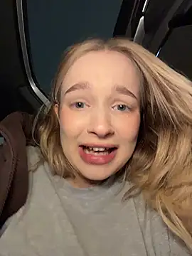 -teenytiny-'s cam snapshot