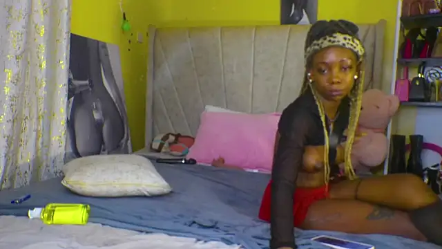 pyt_liyah live sex cam