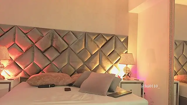 Luisa0110's cam snapshot