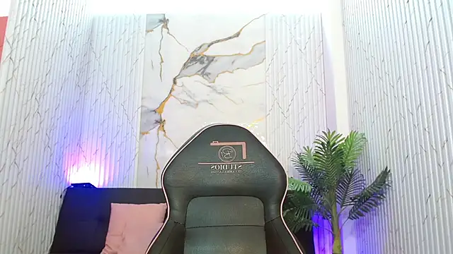 Siena_Tay's cam snapshot