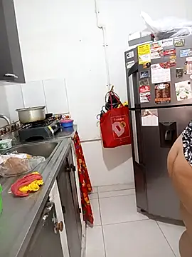 Shanttal0272 live sex cam