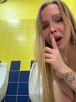 Liza_risky's cam snapshot