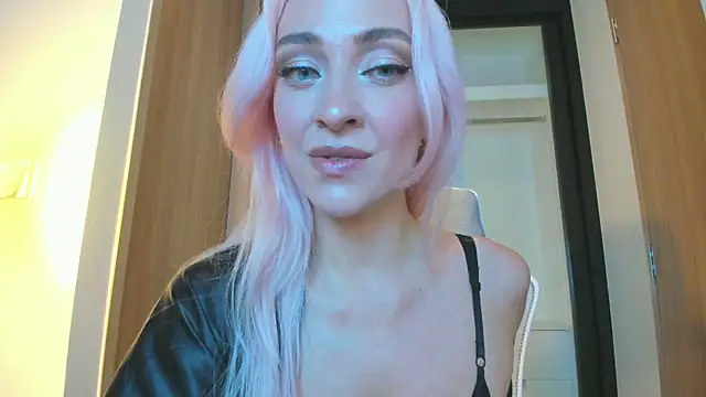 _Miss_Valentina_'s cam snapshot