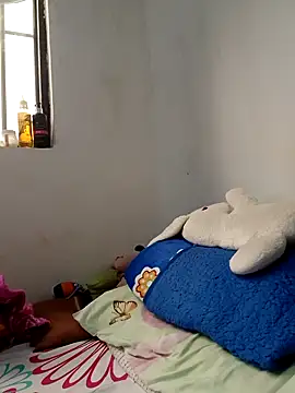 yaneth_'s cam snapshot