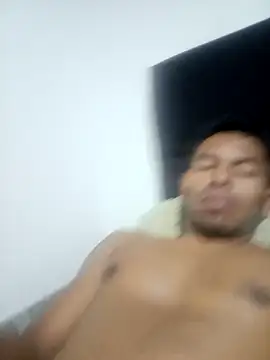 adambrosk_08's cam snapshot