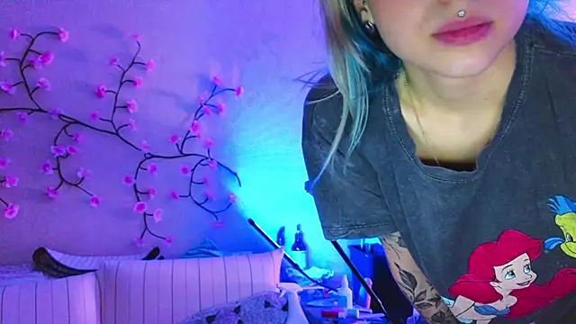 lavenderluxe live sex cam