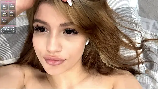 VeoraMuse's cam snapshot