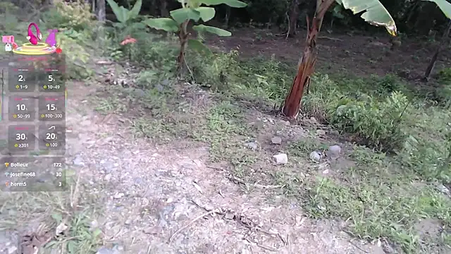 esmeralda_li's cam snapshot