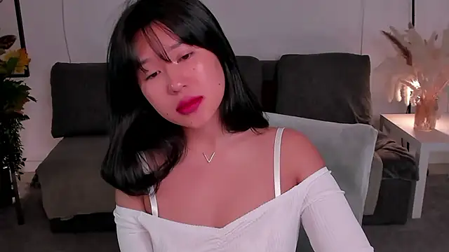 Erika_Kim's cam snapshot