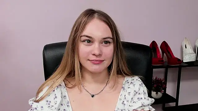 kitty_valeria's cam snapshot